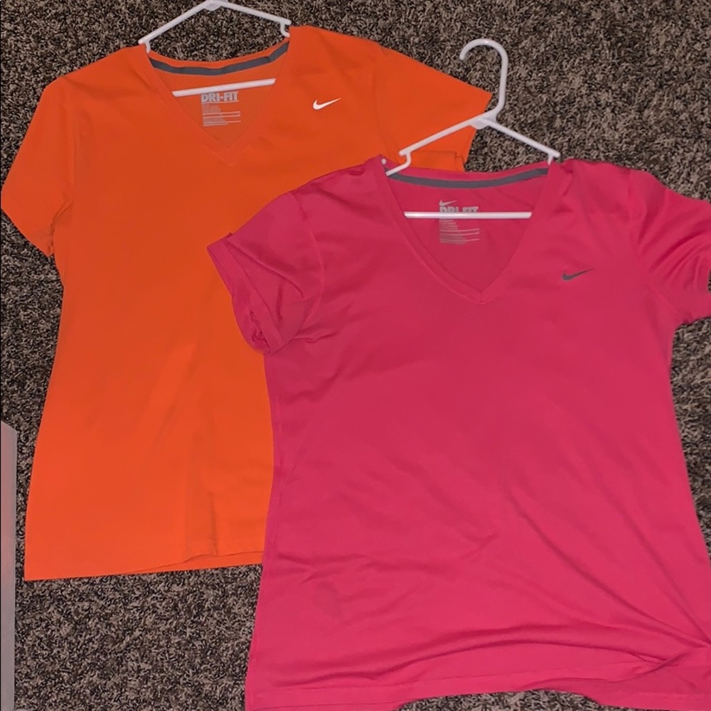 Nike low cut tees